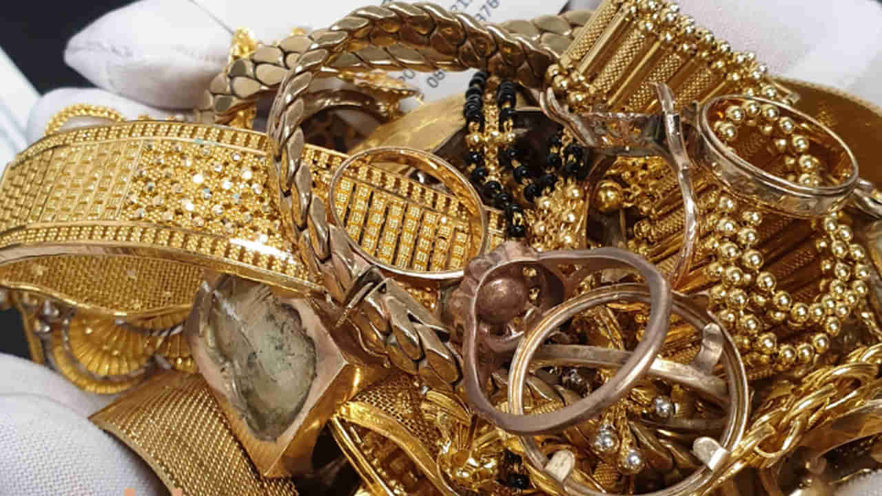 Gold Rate Today: బంగారం కొనాలనుకుంటున్నారా..? ఈ రోజు దేశంలో బంగారం, వెండి ధరలు.. తులం ఎంతంటే.