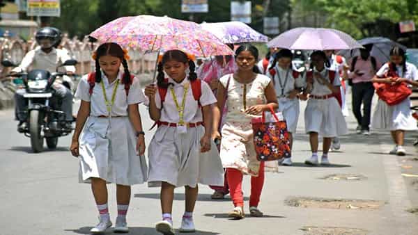 Half Day Schools : మండుతున్న ఎండలు.. ఒంటిపూట బడులపై సర్కార్ తాజా నిర్ణయం..! ఎప్పటి నుంచంటే..