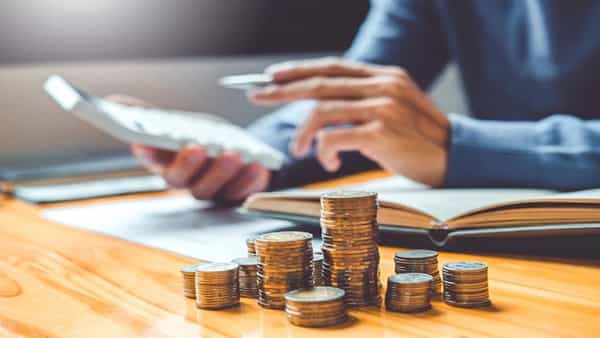 Income Tax: పెట్టుబడి మంత్రంతో నోటీసుల కుతంత్రం చిత్తు.. ఆదాయపు పన్ను నోటీసులకు చెక్ పెట్టండిలా..!