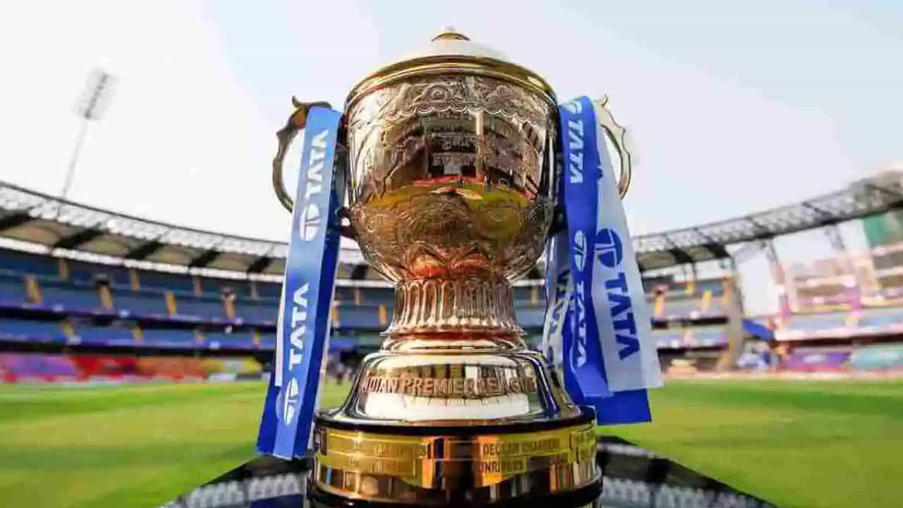 గత సీజన్‌లో అన్ని ఐపీఎల్ జట్ల కెప్టెన్లను పరిశీలిస్తే, పరుగుల పరంగా అజింక్య రహానే నంబర్ వన్ స్థానంలో కనిపిస్తాడు. అంటే ఇతరులతో పోలిస్తే అతనికే ఎక్కువ పరుగులు ఉన్నాయన్నమాట.