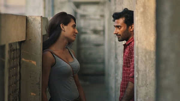 Tollywood: ఇది అరాచకం మావా.. భార్యను వదిలేసి ట్రాన్స్జెండర్తో ప్రేమ.. ఓటీటీలో రచ్చ చేస్తోన్న బోల్డ్ మూవీ..