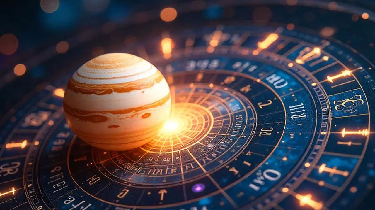 సంపద, ఆనందం, గౌరవానికి ప్రతీకగా ఉండే బృహస్పతి గ్రహం, 2025లో మూడు సార్లు రాశి మారబోతుంది. ప్రస్తుతం ఈ రాశి వృషభ రాశిలో ఉంది. మే 15న ఈ రాశి మిథున రాశిలోకి ప్రవేశిస్తుంది. ఇది మొదటి సంచారం.