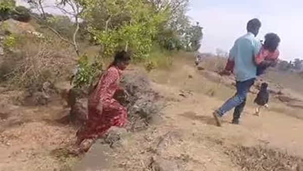 14 ఏళ్ల బాలికకు పెళ్లి.. పశువును లాక్కెళ్లినట్లు బలవంతంగా కాపురానికి లాక్కెళ్లారు! సంచలనం సృష్టిస్తున్న ఘటన