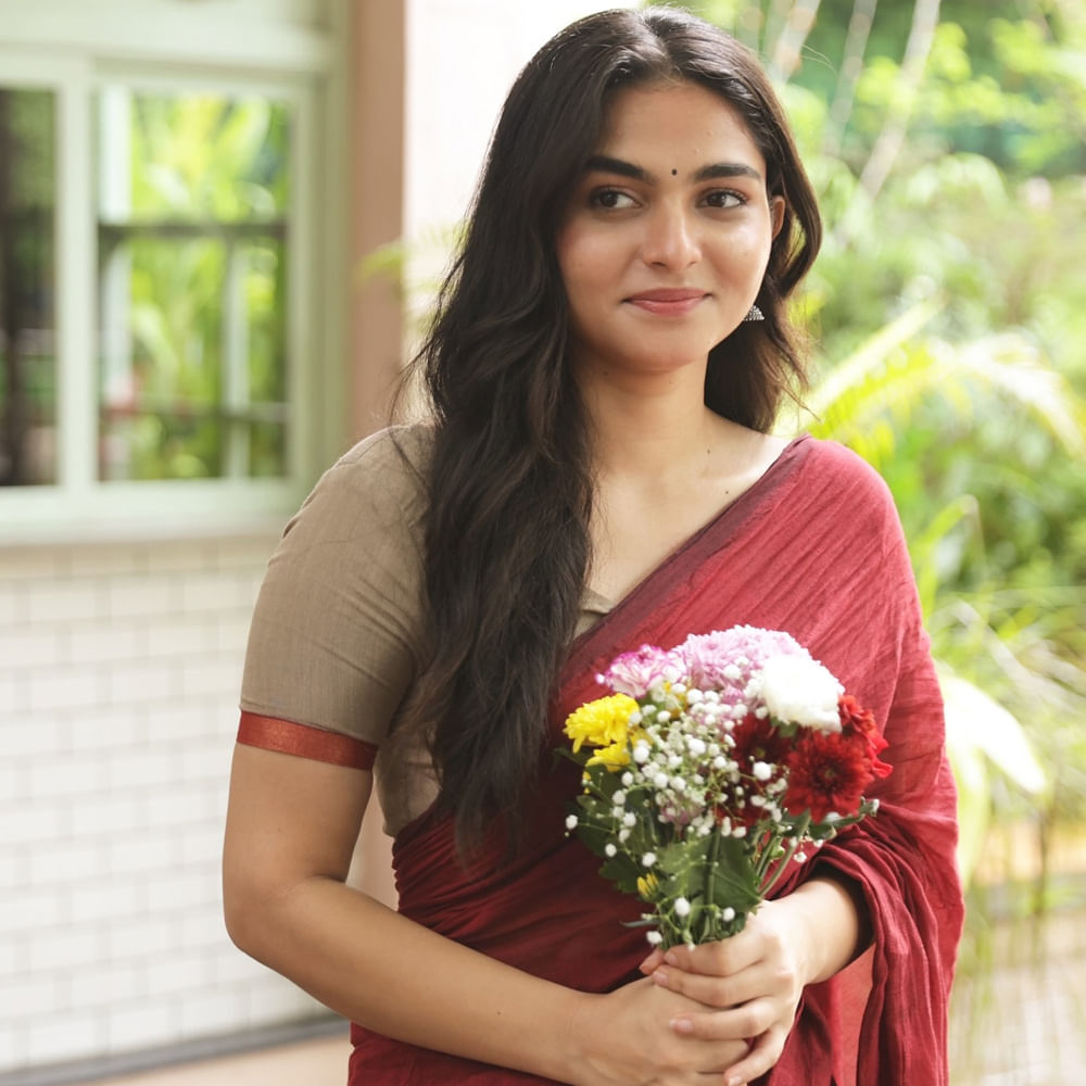 రవితేజ, కిషోర్ తిరుమల కాంబినేషన్‌లో రానున్న సినిమాలో కయాడును ఓ హీరోయిన్‌గా తీసుకుంటున్నట్లు తెలుస్తుంది. ఈమెతో పాటు ప్రేమలు ఫేమ్ మమిత బైజు పేరు పరిశీలనలో ఉంది.