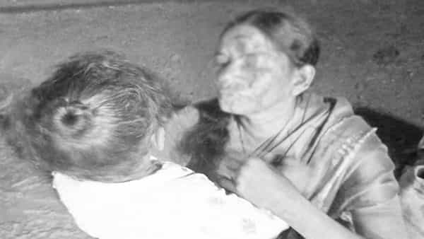 Womens Day: తల్లి ప్రేమకు నిదర్శనం! కన్నా.. నీకేం కాలేదు కదా అంటూ ప్రమాదంలోనూ తల్లడిల్లిన తల్లి!
