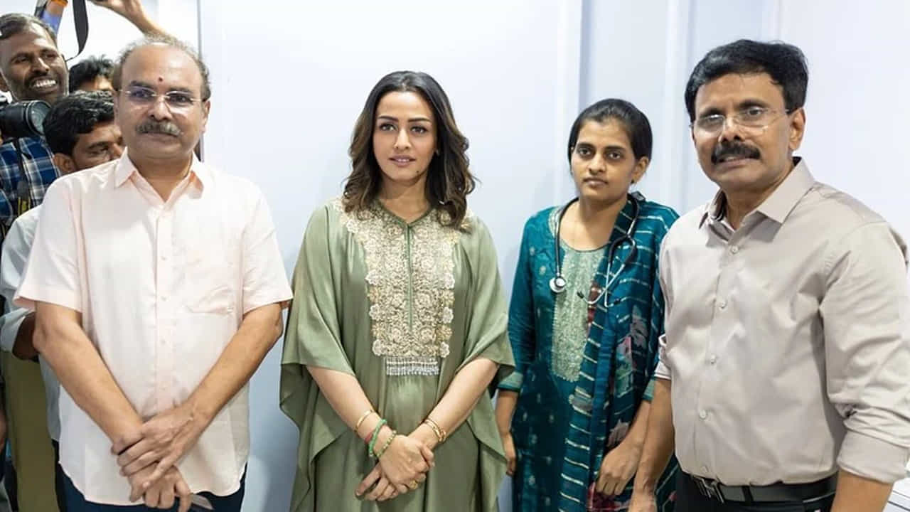 ఈ సందర్భంగా జరిగిన మిల్క్ బ్యాంక్ ఓపెనింగ్ కార్యక్రమంలో మహేష్ బాబు భార్య నమ్రత శిరోద్కర్ పాల్గొన్నారు. రిబ్బన్ కట్ చేసి మిల్క్ బ్యాంక్ ను అధికారికంగా ప్రారంభించారు.