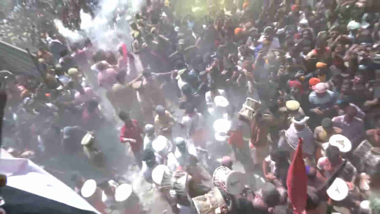 శవం కాలిన బూడిదతో హోలీ సెలబ్రేషన్స్... మణికర్ణిక ఘాట్లో మొదలైన మసాన్ హోలీ