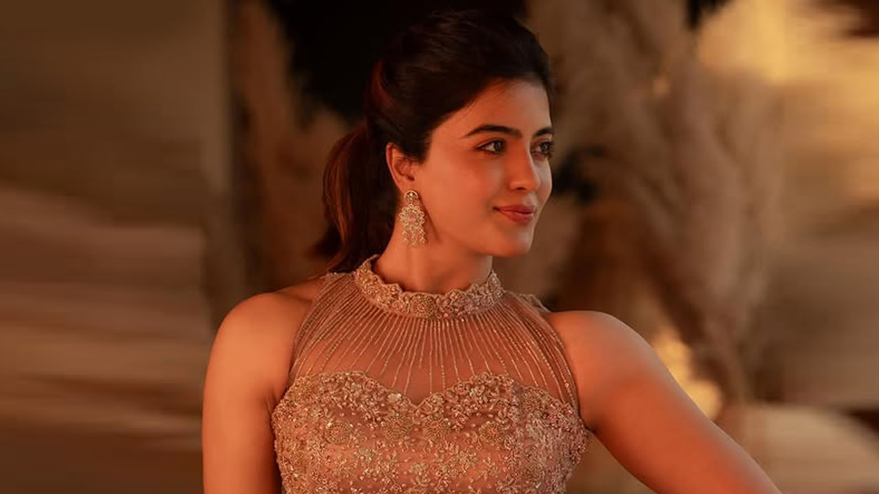 Mesmerizing Amritha Aiyer