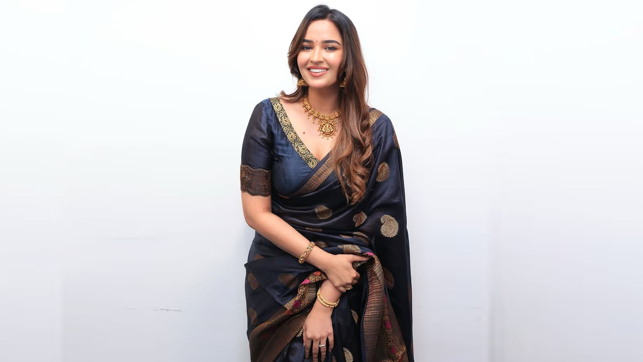 2018లో రామ్ చరణ్, సమంత జంటగా నటించిన రంగస్థలం చిత్రంలో పద్మ అనే పాత్రలో ఆకట్టుకుంది అందాల తార పూజిత. తర్వాత రాజు గాడు, బ్రాండ్ బాబు, హ్యాపీ వెడ్డింగ్, 7, కల్కి, రన్, మిస్ ఇండియా, మనీషే,కథ కంచికి మనం ఇంటికి వంటి చిత్రాల్లో నటించింది.