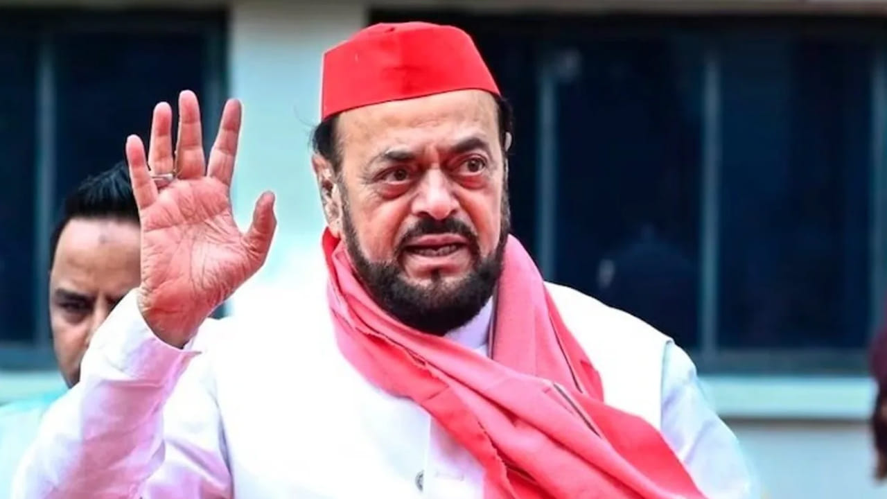 MLA Abu Azmi: ఔరంగజేబ్‌పై ప్రశంసల వివాదం.. ఎట్టకేలకు సారీ చెప్పి ఎస్పీ ఎమ్మెల్యే