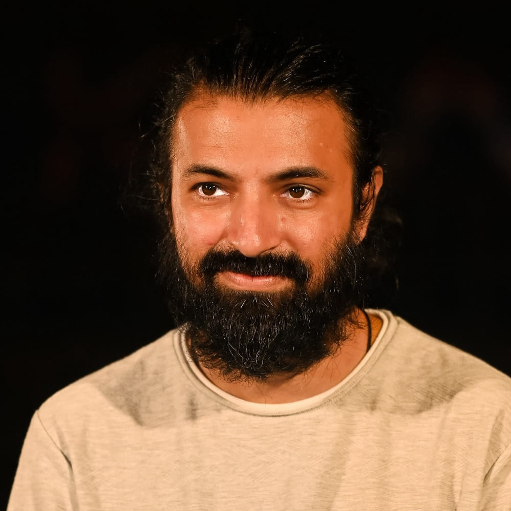 కల్కి సినిమాతో నాగ్ అశ్విన్ రేంజ్ ఒక్కసారిగా మారిపోయిందనే చెప్పాలి. దానికి ముందు వరకు టాలీవుడ్ డైరెక్టర్‌గానే ఉన్న ఈయన.. ఇప్పుడు ఏకంగా ప్యాన్ వరల్డ్ డైరెక్టర్ అయిపోయాడు నాగ్ అశ్విన్.