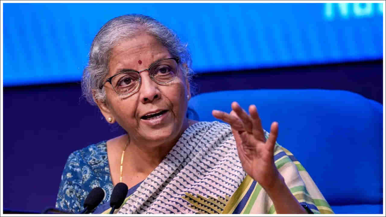 Nirmala Sitharaman: చిన్న చేపలను కాదు.. తిమింగలాలను పట్టుకోండి: మంత్రి నిర్మలాసీతారామన్‌