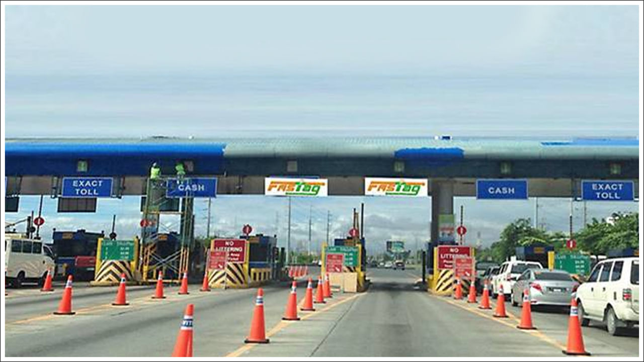 Hyderabad ORR Toll Charges: వాహనదారులకు షాక్.. హైదరాబాద్ ఓఆర్ఆర్పై టోల్ ఛార్జీల పెంపు.. ఏప్రిల్ 1 నుంచి అమలు!