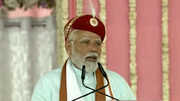 దాద్రా నగర్ హహేలికి ప్రధాని మోదీ వరాలజల్లు.. రూ.2580 కోట్ల పనులకు శ్రీకారం