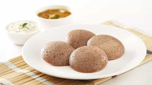 Ragi Idli Recipe: ఇంట్లోనే కాటన్లా మెత్తటి రాగి ఇడ్లీని ఇలా తయారు చేయండి..!