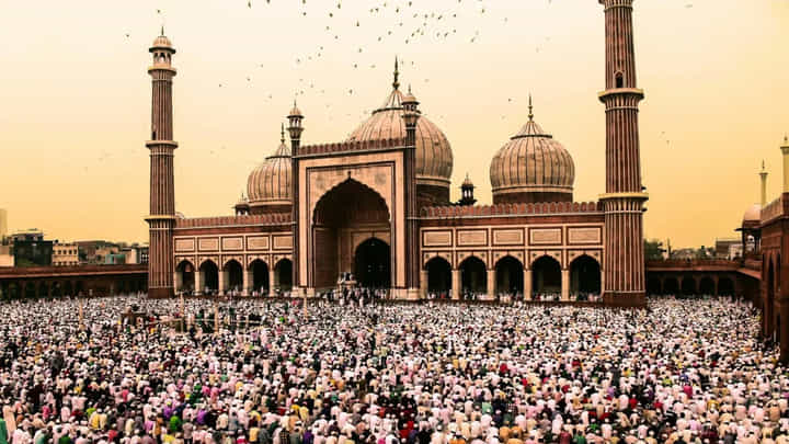 Ramzan: కన్నుల పండువగా రంజాన్ వేడుకలు.. భక్తిశ్రద్దలతో ముస్లింల ప్రార్ధనలు Ramzan: కన్నుల పండువగా రంజాన్ వేడుకలు.. భక్తిశ్రద్దలతో ముస్లింల ప్రార్ధనలు