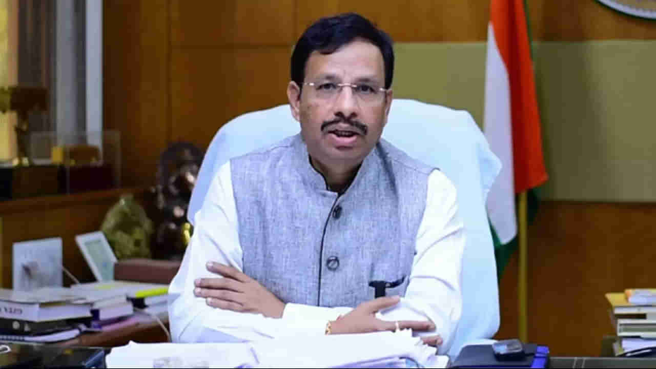 Sajjanar: వాటి జోలికి వెళ్తే రంగు పడుద్ది.. పోలీస్ సింగం స్ట్రాంగ్ వార్నింగ్..