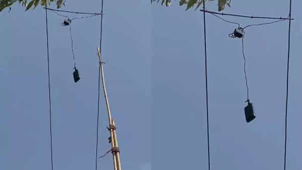Watch: ఓరీ దేవుడో.. సెల్ఫోన్ ఛార్జింగ్ కోసం డేంజరస్ స్టంట్..! ఏం చేశాడో చూస్తే మీ ఫ్యూజులు అవుట్..