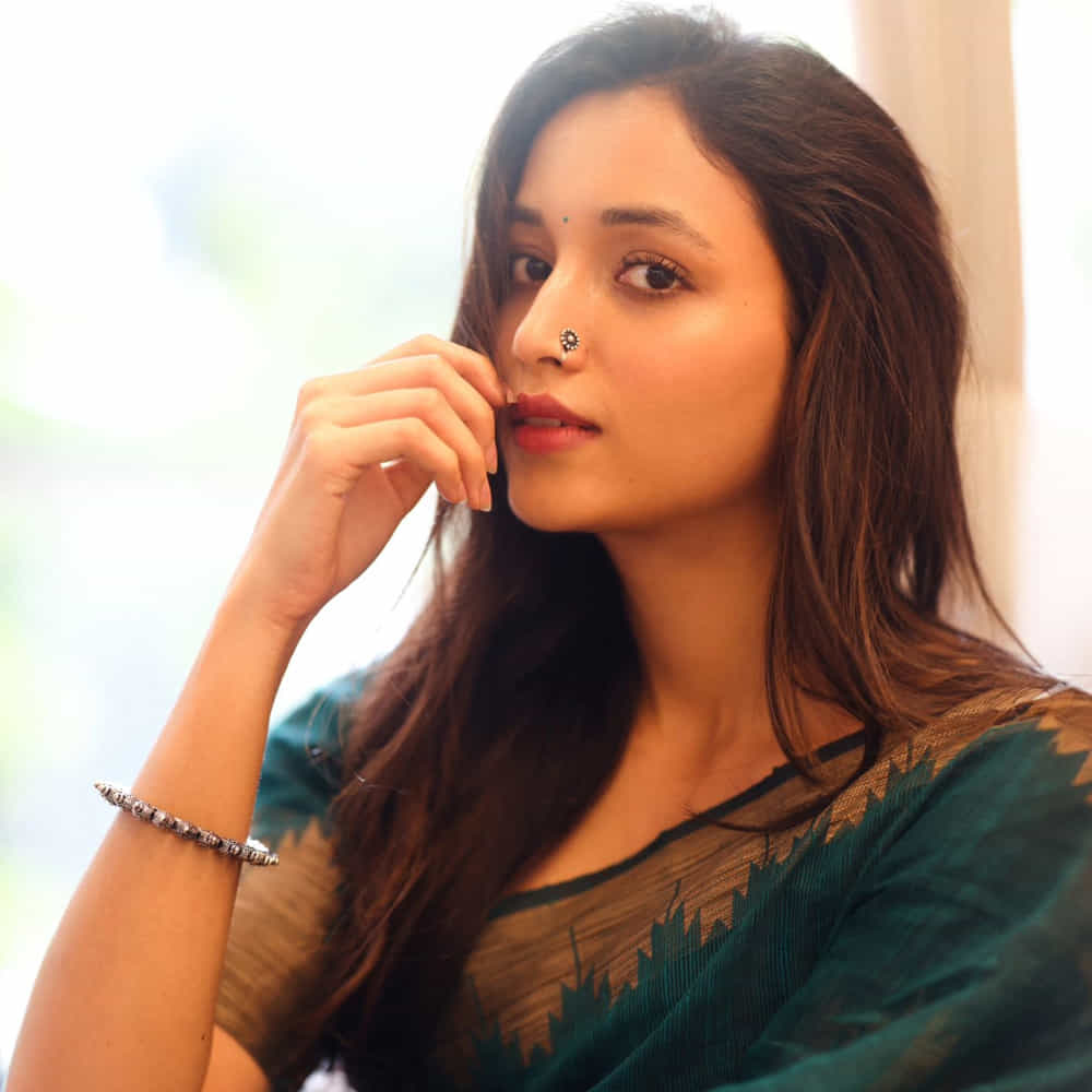 ప్రస్తుతం నాని హిట్ 3లో నటిస్తున్నారు ఈ బ్యూటీ. ఈ సినిమాతో కమ్బ్యాక్ కోసం ట్రై చేస్తున్నారు శ్రీనిధి. అలాగే నిధి అగర్వాల్ ఆశలన్నీ మే 9న రాబోయే హరిహర వీరమల్లుపైనే ఉన్నాయి.