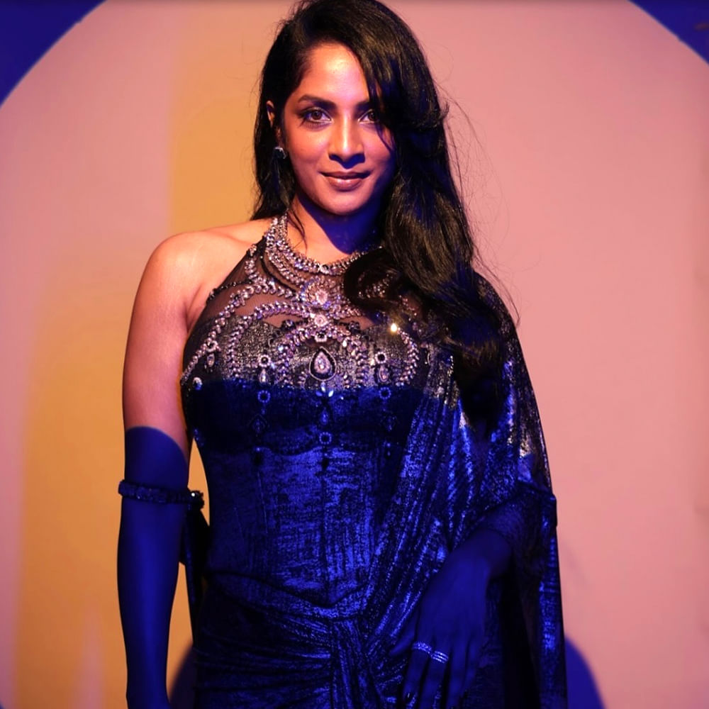 ఇక తెలుగులో ఈ భామ  మొదటి చిత్రం "అప్పుడప్పుడు". ఈ సినిమా బాక్సాఫీస్ వద్ద విజయం సాధించలేదు. ఆతర్వాత  "బ్లాక్" చిత్రంలో మమ్ముట్టితో కలిసి నటించడం ద్వారా మలయాళంలో మంచి గుర్తింపు పొందింది. 