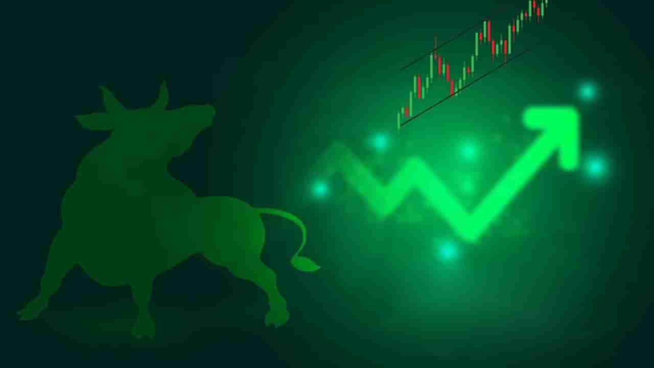 చాలా రోజులకు బుల్ రన్.. కళకళలాడిన దేశీయ స్టాక్ మార్కెట్లు..! తగ్గెదిలే అంటున్న గోల్డ్!