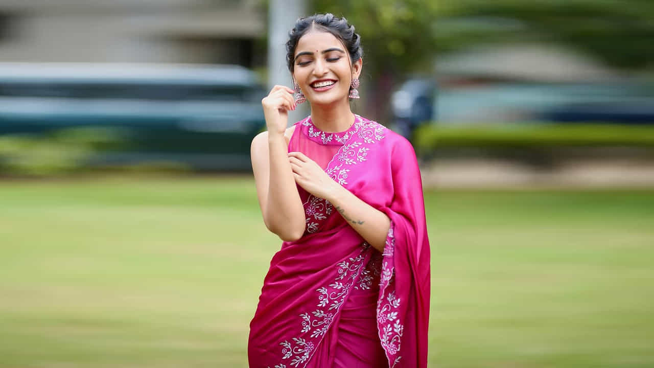 షాది అనే ఓ షార్ట్ ఫిల్మ్‌లో ప్రధాన పాత్రలో కనిపించింది ఈ ముద్దుగుమ్మ. ఇందులో ఆమె నటనకి SIIMA షార్ట్ ఫిల్మ్ అవార్డ్స్‌లో ఉత్తమ నటిగా ఎంపికైంది. 2024లో జి5లో ప్రసారం అయినా బహిష్కరణ అనే వెబ్‏‎సిరీస్‎లో ముఖ్య పాత్రలో కనిపించింది.
