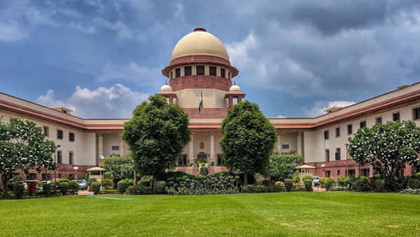 Telangana: పార్టీ ఫిరాయింపులపై సుప్రీం కోర్టు కీలక వ్యాఖ్యలు.. పూర్తి వివరాలు