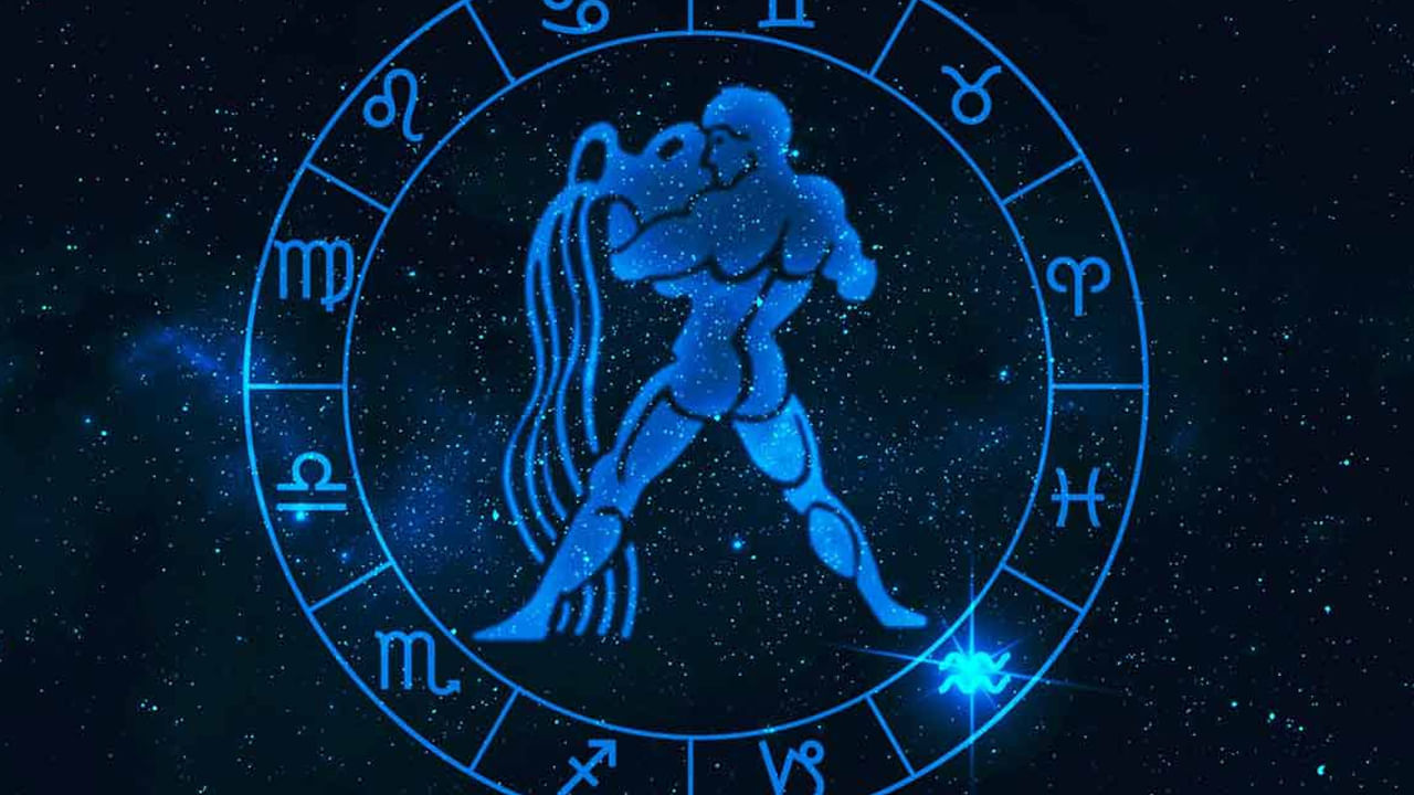  కుంభ రాశి: 

ఈ రాశిలో రెండవ స్థానంలో సూర్య,శని సంయోగం ఏర్పడనుంది. ఈ సమయంలో ఈ రాశికి చెందిన వారు భారీ మొత్తంలో ఆదాయాన్ని పొందుతారు. అంతేకాదు తమ పూర్వీకుల ఆస్తుల ద్వారా అదనపు ఆదాయం లభిస్తుంది. ఆరోగ్య సమస్యలతో బాధపడేవారు ఉపశమనం నుంచి లభిస్తుంది. చేపట్టిన ప్రతి పనిలో విజయాన్ని పొందుతారు.   
 