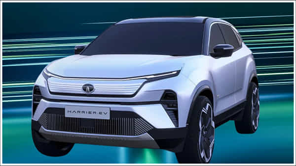 Tata EV: టాటా నుంచి అద్భుతమైన ఎలక్ట్రీక్ కారు.. సింగిల్ ఛార్జ్తో 500 కి.మీ