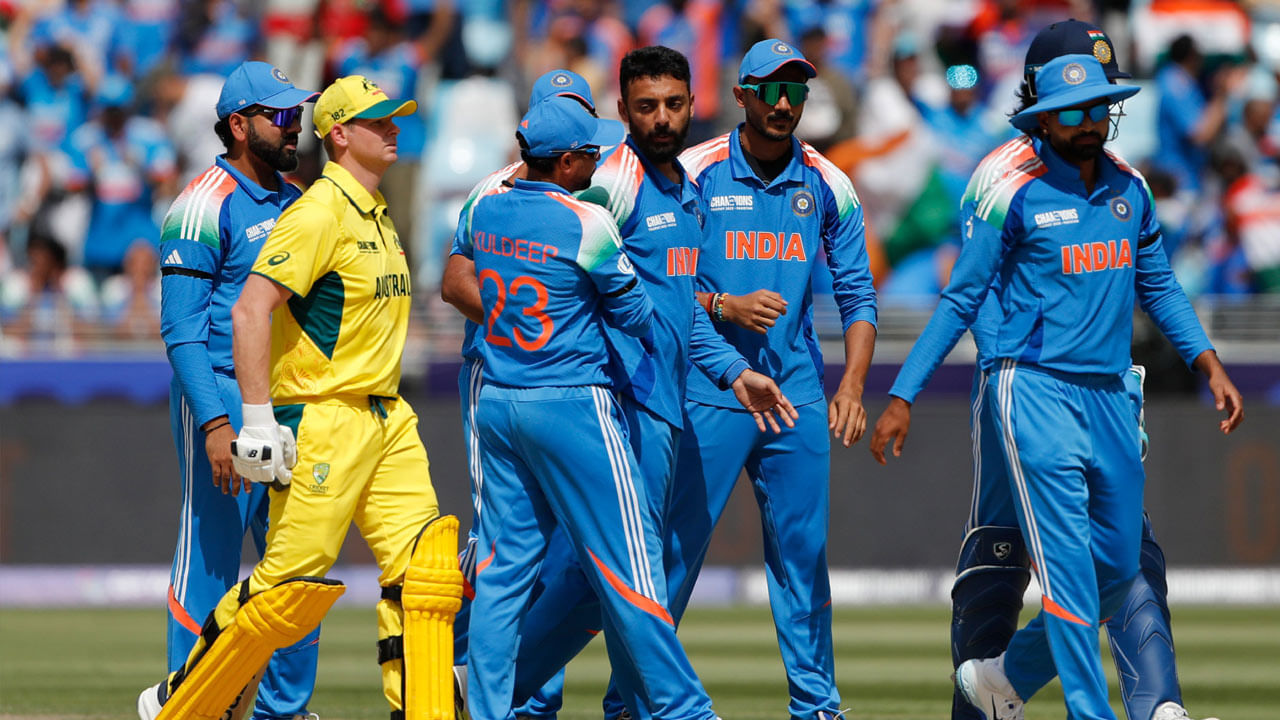 ఢాకా, నైరోబీలలో జరిగిన అరుదైన కాంబినేషన్ల తర్వాత దశాబ్దం పాటు, శ్రీలంక ఐసీసీ క్రికెట్ ప్రపంచ కప్ సెమీఫైనల్‌లో ఇటువంటి కాంబినేషన్‌ను అమలు చేసిన మొదటి జట్టుగా నిలిచింది. కొలంబోలో తమ ప్లేయింగ్ XIలో లసిత్ మలింగతో న్యూజిలాండ్‌ను ఎదుర్కొంది. ఒక జట్టు ఒక స్పెషలిస్ట్ ఫాస్ట్ బౌలర్‌తో ప్రపంచ కప్ సెమీఫైనల్ లేదా ఫైనల్ ఆడటానికి ధైర్యం చేసిన జట్టుగా శ్రీలంక నిలిచింది. అయితే, ఇటువంటి కలయికను గత రెండు ఐసీసీ టీ20 ప్రపంచ కప్‌లలో ఏడు సార్లు ప్రయత్నించారు.