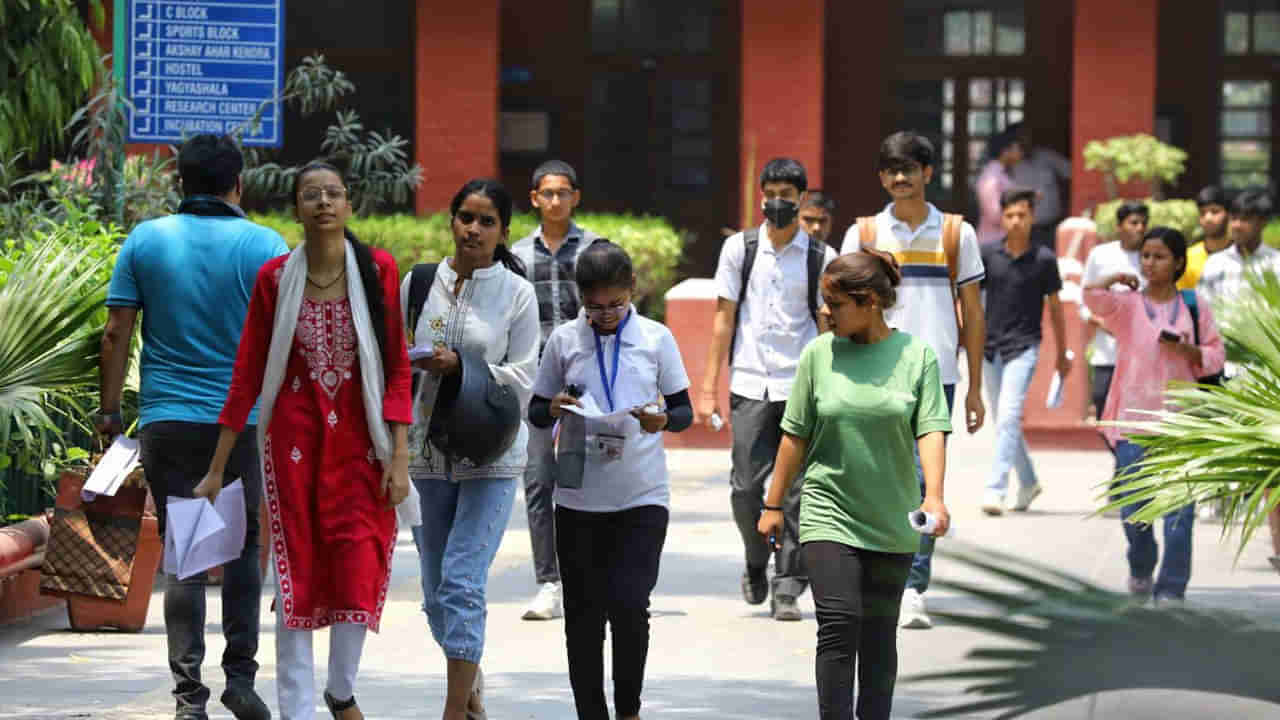 తెలంగాణ గ్రూప్ 1 పోస్టులు అమ్మకానికి పెట్టినట్టు తప్పుడు ప్రచారం.. TGPSC మాస్ వార్నింగ్