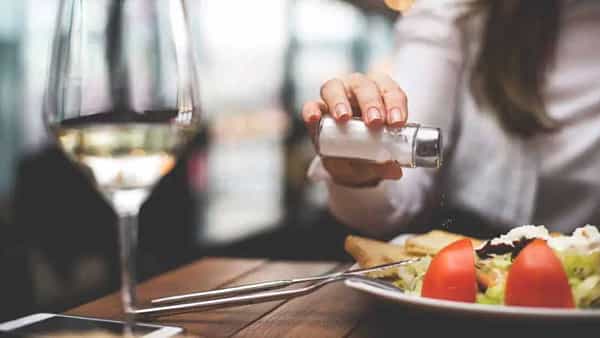Thyroid Diet: థైరాయిడ్తో బాధపడేవారు ఈ ఉప్పు తిన్నారో.. బండి షెడ్డుకే! జర భద్రం..