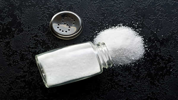 Thyroid: థైరాయిడ్ ఉంటే ఉప్పుకు బదులు ఏం తీసుకోవాలి.. ?ఈ వ్యాధిని ఇలా కంట్రోల్ చేసేయండి..
