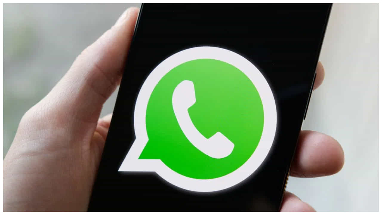 WhatsApp Tips: ఇప్పుడు వాట్సాప్ ఈ ప్రక్రియను సులభతరం చేసింది. మొబైల్ ఫోన్లో నంబర్కు డయల్ చేయడం ద్వారా కాల్ చేసినట్లే, ఇప్పుడు మీరు నంబర్ను సేవ్ చేయకుండానే నేరుగా వాట్సాప్ నుండి కాల్ చేయవచ్చు.