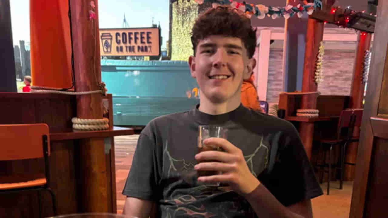 డాక్టర్ దగ్గరకు వెళితే చెవి ఇన్ఫెక్షన్ అని మందు ఇచ్చాడు.. పాపం, కొన్ని రోజుల్లోనే..