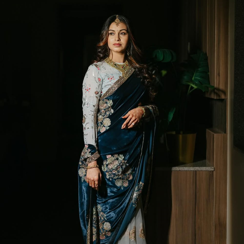 ఆ తర్వాత సీతమ్మ వాకిట్లో సిరిమల్లే చెట్టు, శంభో శివ శంభో వంటి చిత్రాల్లో నటించి గుర్తింపు తెచ్చుకున్నారు. ఇప్పుడు తెలుగుతోపాటు తమిళం, కన్నడ, మలయాళం భాషలలో అనేక చిత్రాల్లో నటించి మెప్పించింది. 