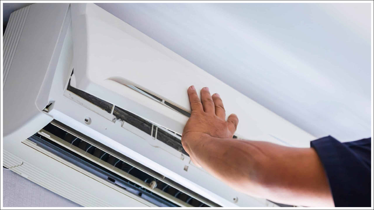 వోల్టేజ్ 1.5 టన్నుల: మీరు ఏదైనా ఇ-కామర్స్ ప్లాట్ఫామ్లో చౌక ధరకు 4 ఇన్ 1 సర్దుబాటు మోడ్లతో AC పొందుతారు. మీరు దీన్ని డిస్కౌంట్తో కేవలం రూ. 32,990కే కొనుగోలు చేయవచ్చు. దాని వివిధ మోడళ్ల ధర మారవచ్చు.