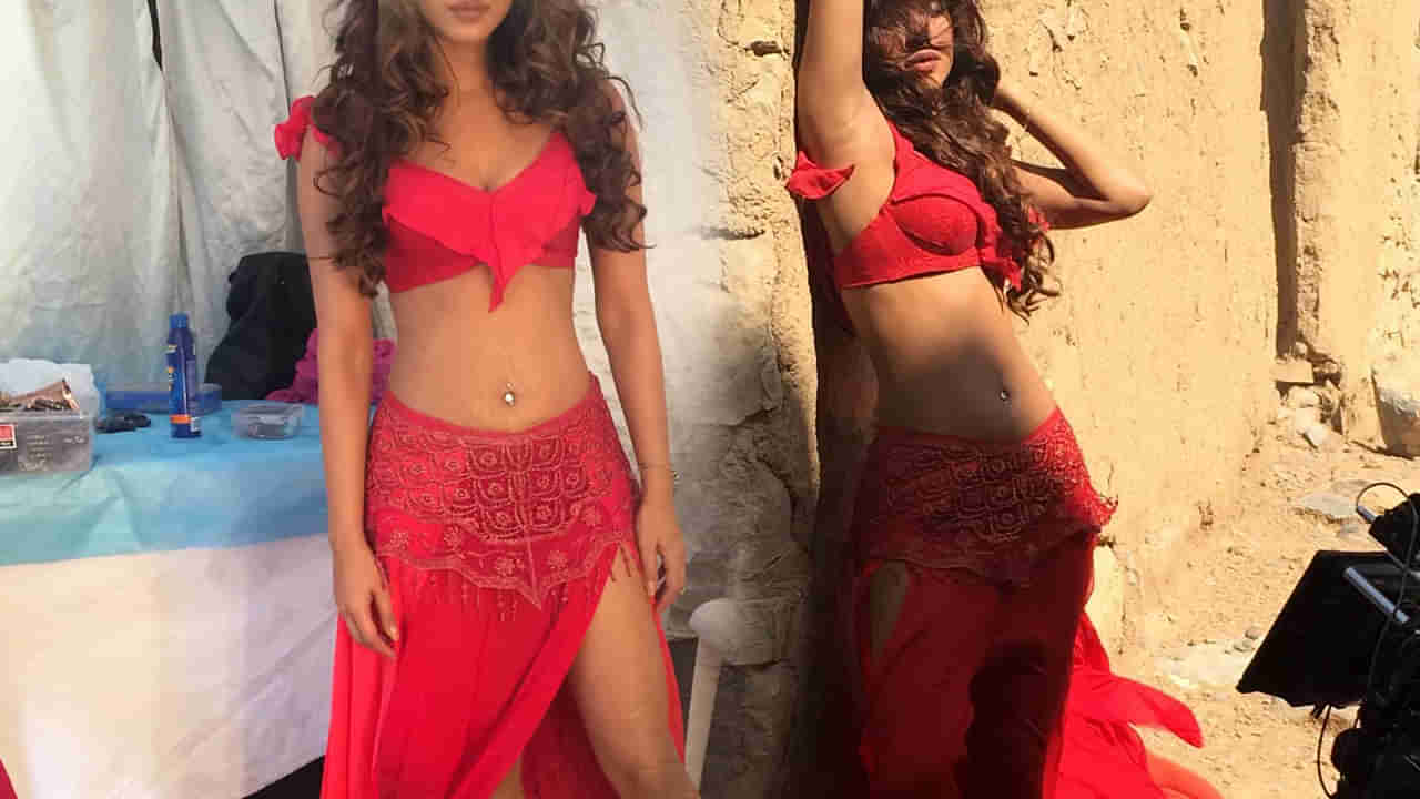 ఏం రేంజ్ గురూ..! సినిమాకు రూ. 30కోట్లు అందుకుంటున్న రామ్ చరణ్ హీరోయిన్