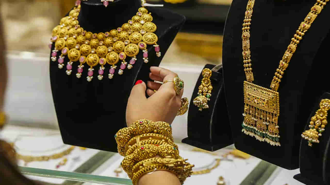 Akshaya Tritiya 2025: అక్షయ తృతీయ రోజున బంగారం కొనడం ఎందుకు శుభప్రదం? ఈ సంప్రదాయం ఎలా మొదలైందంటే ..