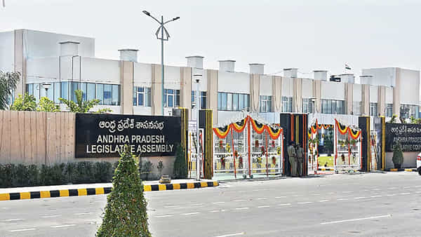 Andhra: అలా ఎలారా.? ఈ కొత్త రకం దొంగలు ఏం చేశారో తెలిస్తే కళ్లు తేలేస్తారు..