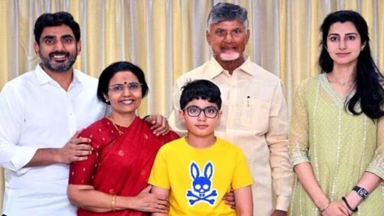 CM Chandrababu: సీఎం చంద్రబాబు ఫ్యామిలీతో కలిసి జన్మదిన వజ్రోత్సవం.. ఏ దేశంలో తెలుసా..?