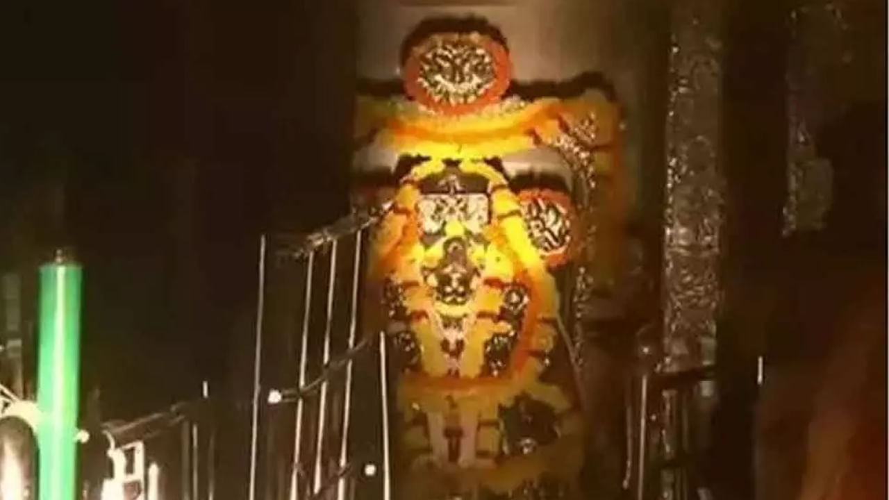 Arasavalli Temple Idol