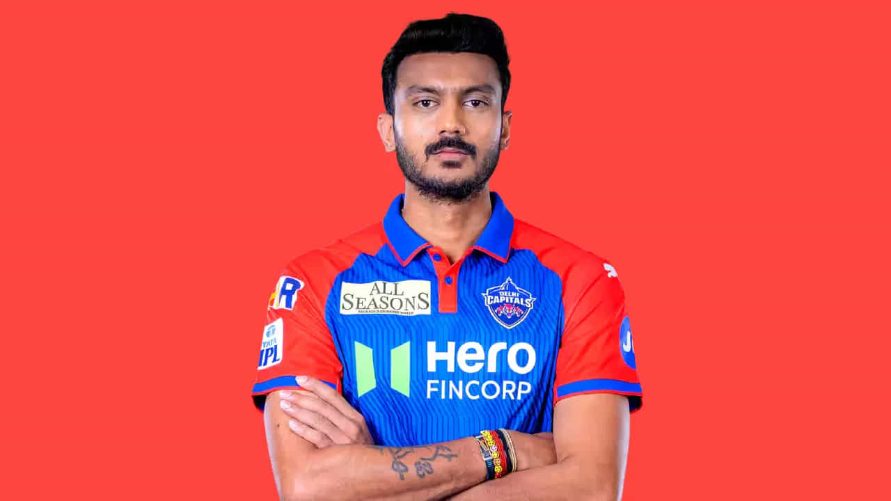 అక్షర్ పటేల్: ఢిల్లీలోని అరుణ్ జైట్లీ స్టేడియంలో ముంబై ఇండియన్స్‌తో జరిగిన మ్యాచ్‌లో ఢిల్లీ క్యాపిటల్స్ కెప్టెన్ అక్షర్ పటేల్ నిర్ణీత సమయంలో 20 ఓవర్లు పూర్తి చేయలేదు. అందువల్ల, వారికి నెలకు రూ. 12 లక్షల జరిమానా విధించారు.