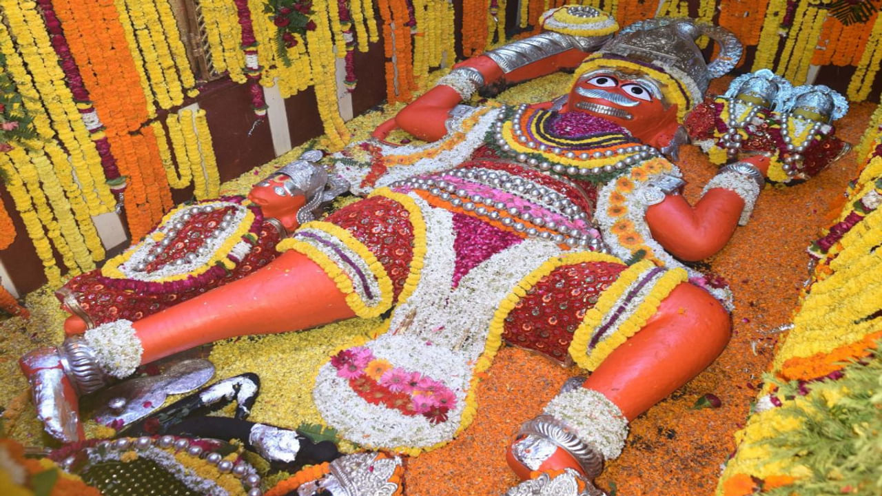 Hanuman Temple: 600 ఏళ్లుగా గంగానదిలో నిద్రిస్తున్న ఆంజనేయుడు.. ఇలాంటి ఆలయం ప్రపంచంలో ఇదొక్కటే..