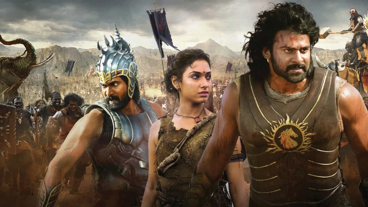 అలాగే అవంతికగా తమన్నా, బిజ్జలదేవిగా నాజర్, స్వామిజిగా తనికెళ్ళ భరణి, సాంగ పాత్రలో రోహిణి లాంటి వాళ్లు తమ పాత్రలోతో మెప్పించారు. కీరవాణి మ్యూజిక్ సినిమాలో మ్యాజిక్ చేసింది. చిన్న నటుడి నుంచి టెక్నీషియన్స్ వరకు రాజమౌళి వెనుక సైన్యంలా నిలబడి పని చేసారు కాబట్టే అంతటి ఘనత సంధించింది బాహుబలి.