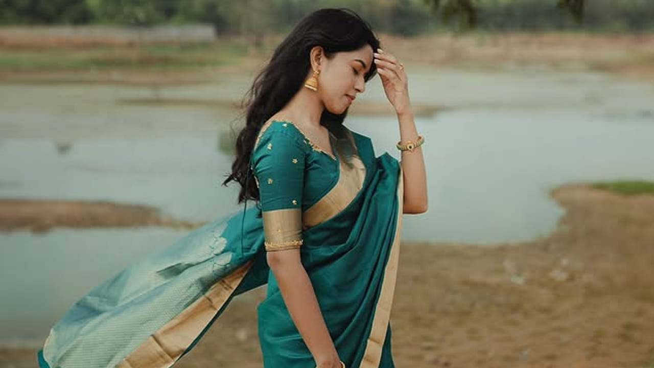 ఆలా 2019లో సూపర్ డీలక్స్ అనే ఓ తమిళ చిత్రంలో ఏలియన్ అమ్మాయిగా సినీ అరంగేట్రం చేసింది ఈ వయ్యారి భామ. తర్వాత అదే ఏడాది వరుణ్ తేజ్ గద్దలకొండ గణేష్ చిత్రంలో ప్రధాన పాత్రలో నటించి తెలుగు తెరకు పరిచయం అయింది.