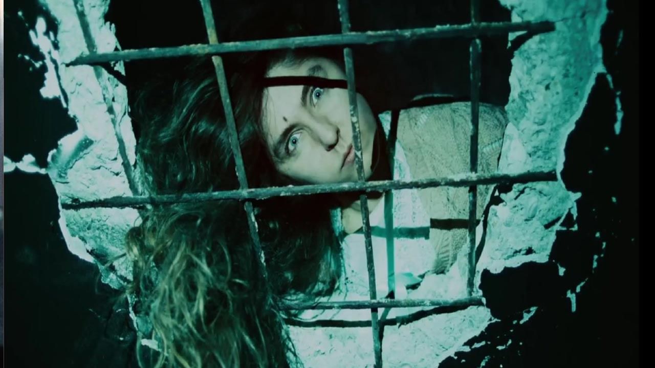 2018లో వచ్చిన బెడ్డువా: ది కర్స్ సినిమా కూడా. ఈ చిత్రం నలుగురు పాఠశాల స్నేహితులు మెలెక్, బుర్కు, ఎడా, అయిలా కథను చెబుతుంది. షమన్ అనే స్త్రీని కలిసినప్పుడు నలుగురి జీవితాలు మారిపోతాయి. వారి జీవితాలు మళ్లీ ఎప్పటికీ ఒకేలా ఉండవు. ఈ సినిమా ప్రైమ్ వీడియోలో ఉంది.