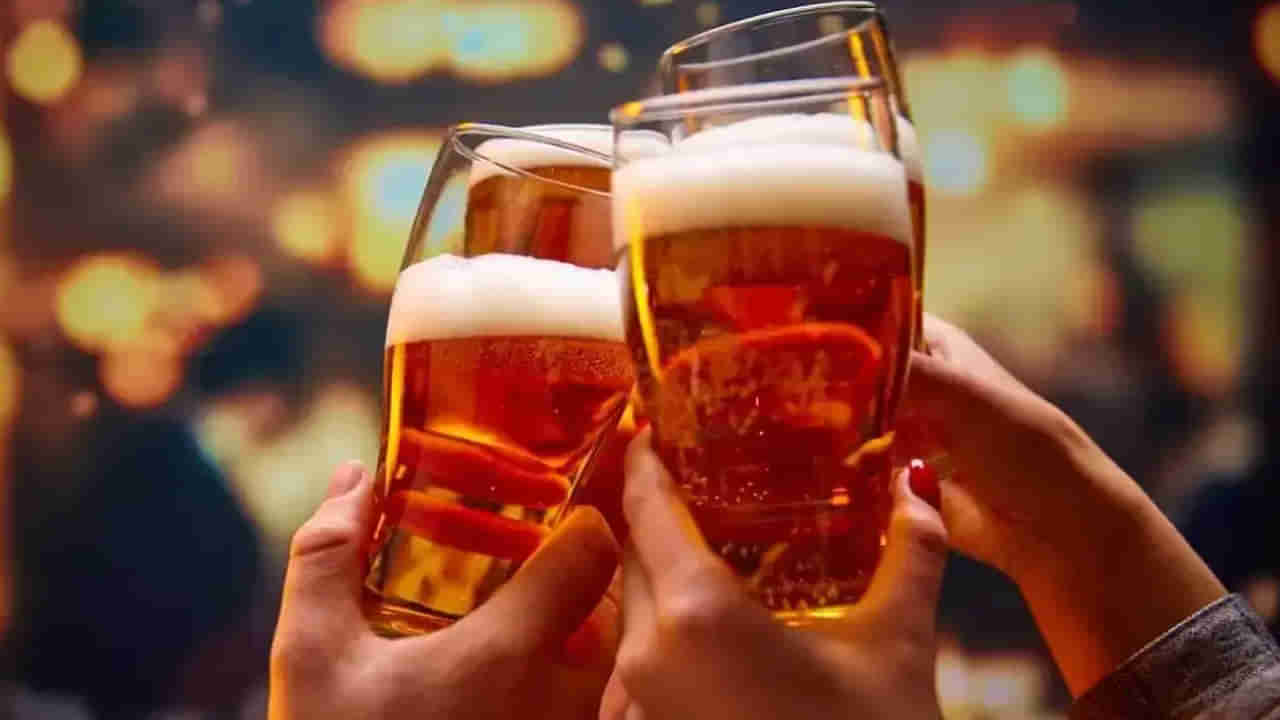 Telangana: తెలంగాణలో బీర్లకు పెరిగిన డిమాండ్.. రోజుకు ఎన్ని తాగుతున్నారంటే?
