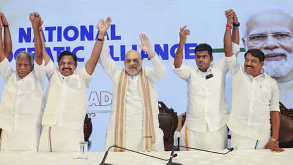 Tamil Nadu: బీజేపీ – అన్నాడీఎంకే పొత్తు తమిళ రాజకీయ పరిణామాలను సమూలంగా మార్చేస్తుందా..?
