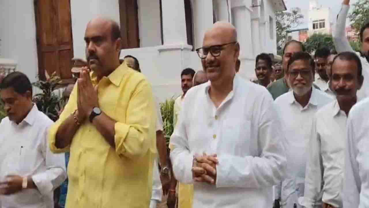 కూటమి ఖాతాలో మరో మునిసిపాలిటీ.. బొబ్బిలి యుద్ధంలో నెగ్గిన కూటమి